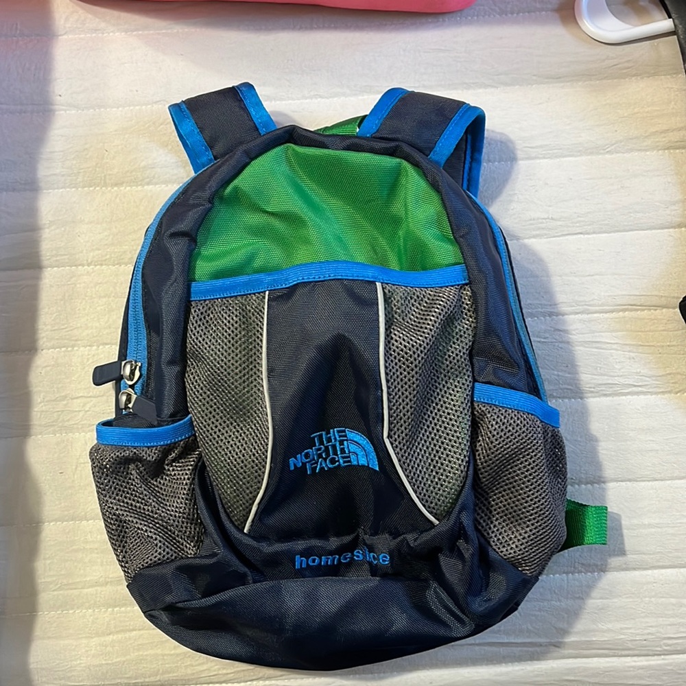 north face mini boozer “home slice” backpack EXCELLENT condition new w/0 tags